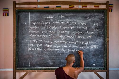 Documentary Travel Photography by UK London Documentary Travel Photographer Myanmar Burma Pindaya 3