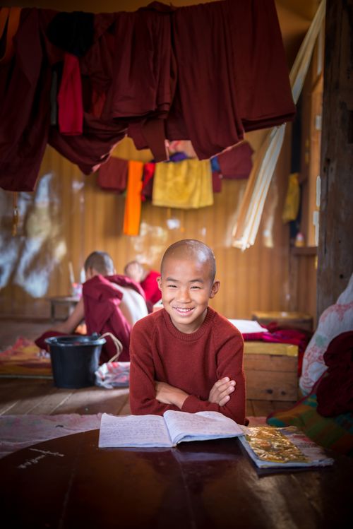 Documentary Travel Portrait Photography by UK London Documentary Portrait Photographer Myanmar Burma Inle Lake